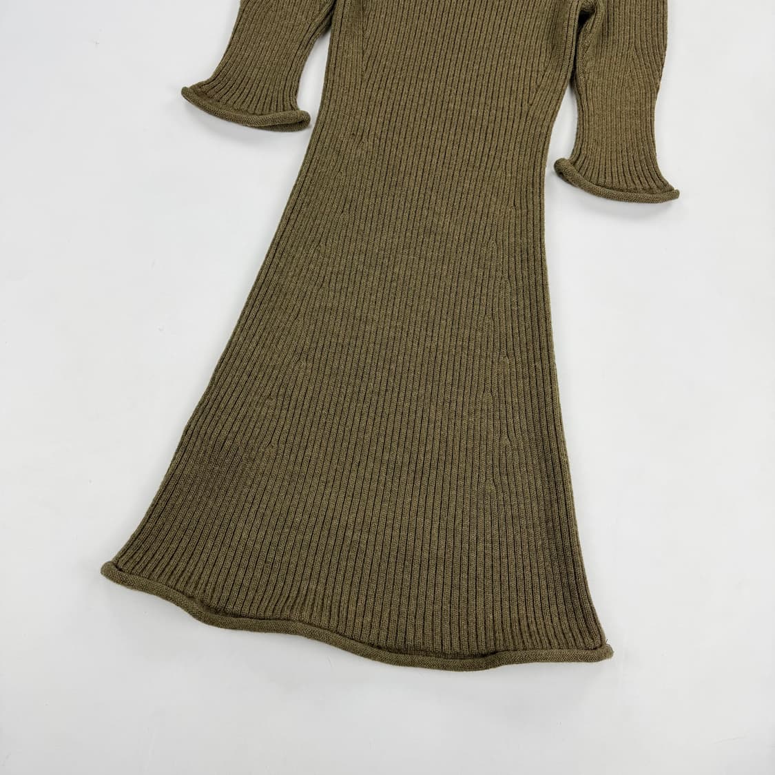 막스마라 스포츠막스 터틀넥 골지 니트 미디 원피스 상품이미지10