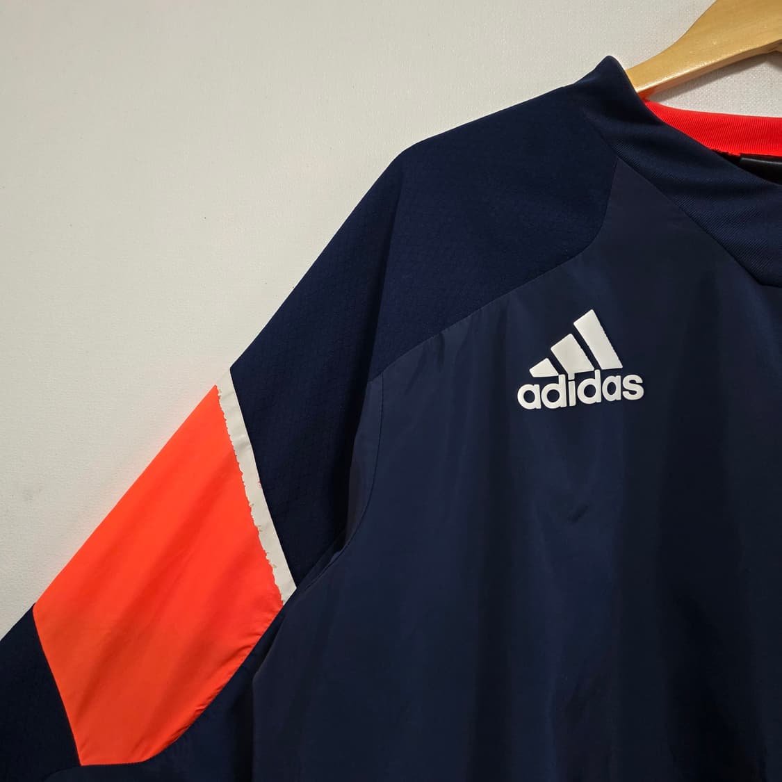 L 100) 아디다스 네이비 올드스쿨 바람막이 웜업 상품이미지4