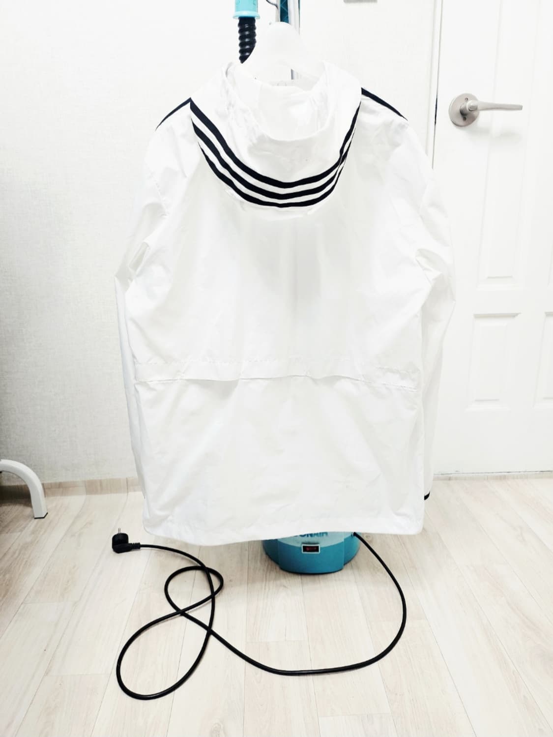 (110)2XL ☆초대장급☆ 아디다스 3S우븐 [흰검] 바람막이 상품이미지6