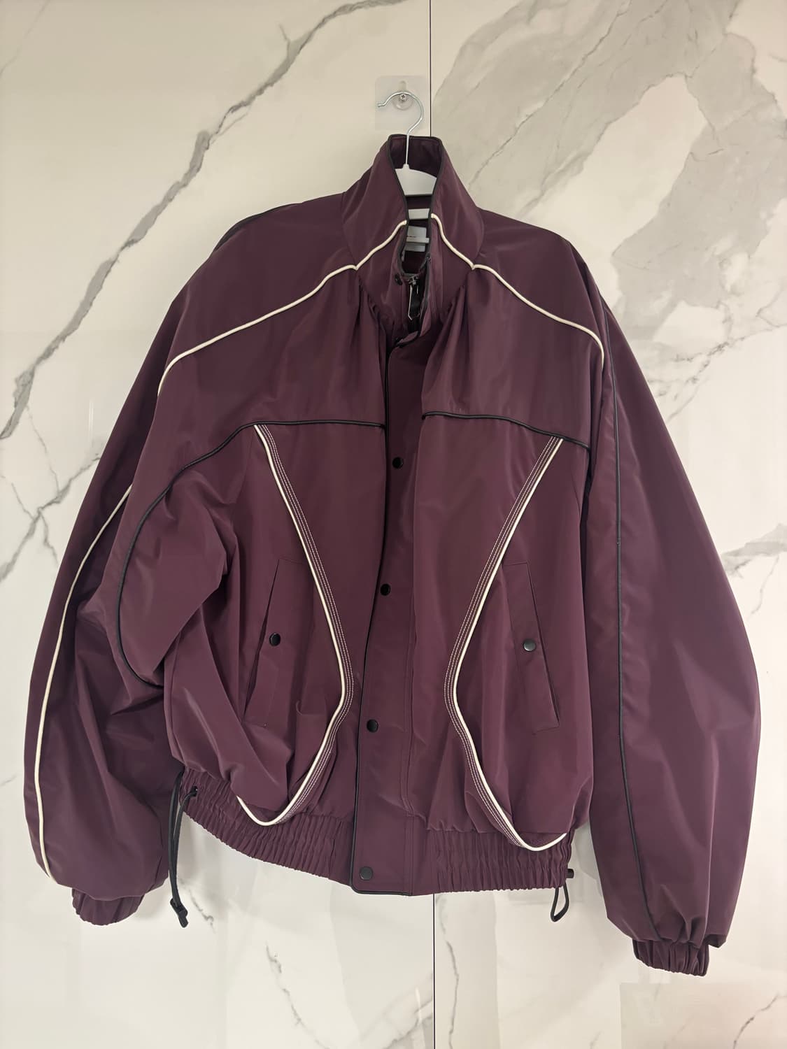 아더에러 반트 버건디(ver.2)  L 사이즈 상품이미지1