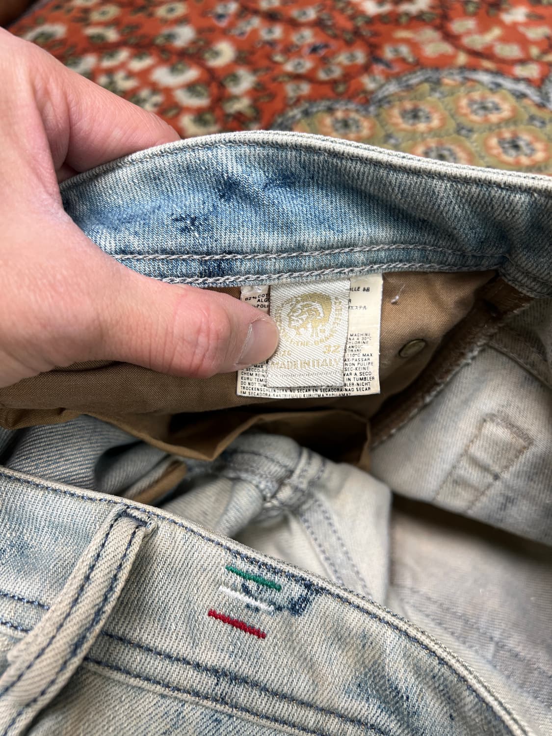 [32] DIESEL 디젤 자티니 더티워싱 부츠컷 플레어 데님팬츠 상품이미지6