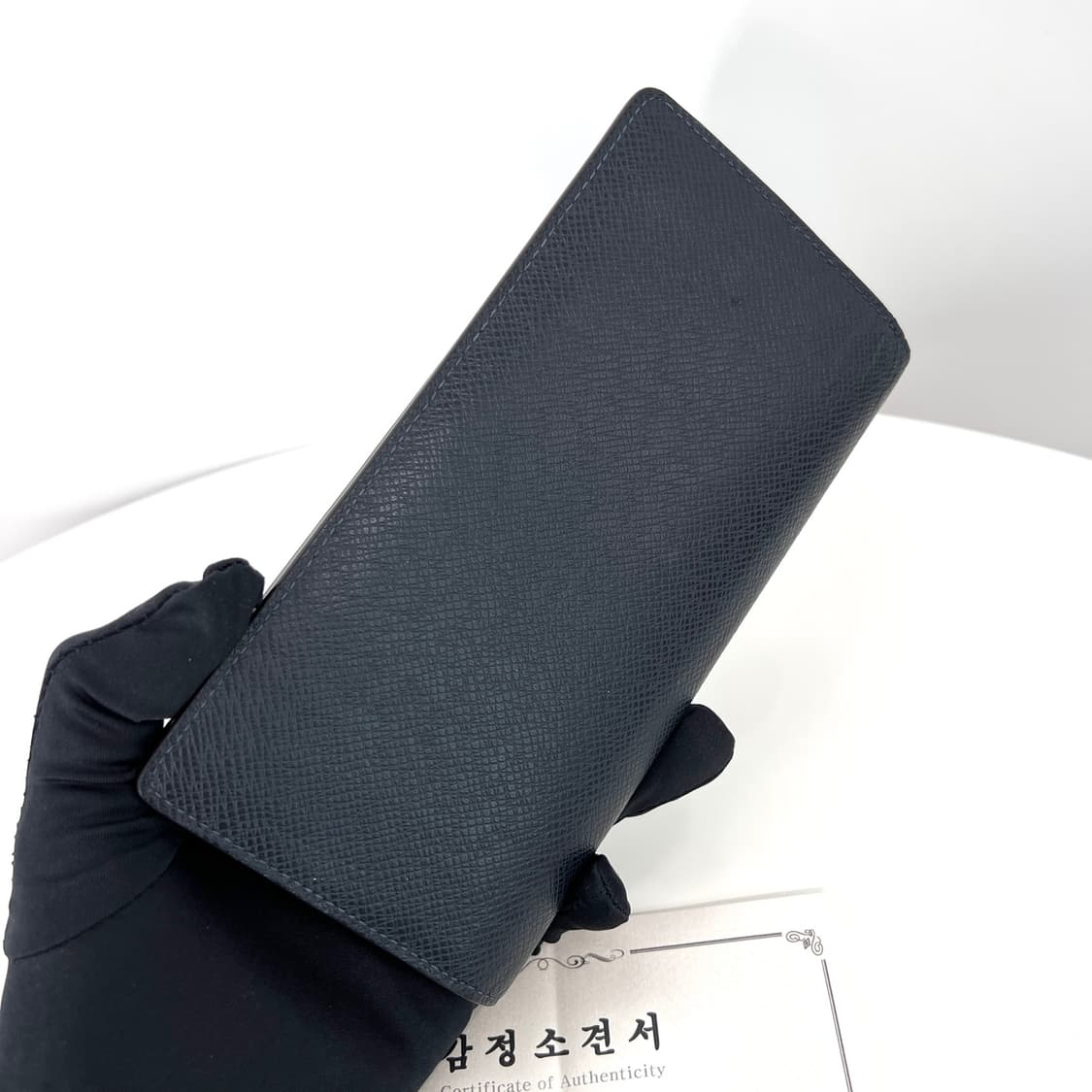 [감정완료] 루이비통 LV 로고 타이가 브라짜 장지갑 상품이미지5