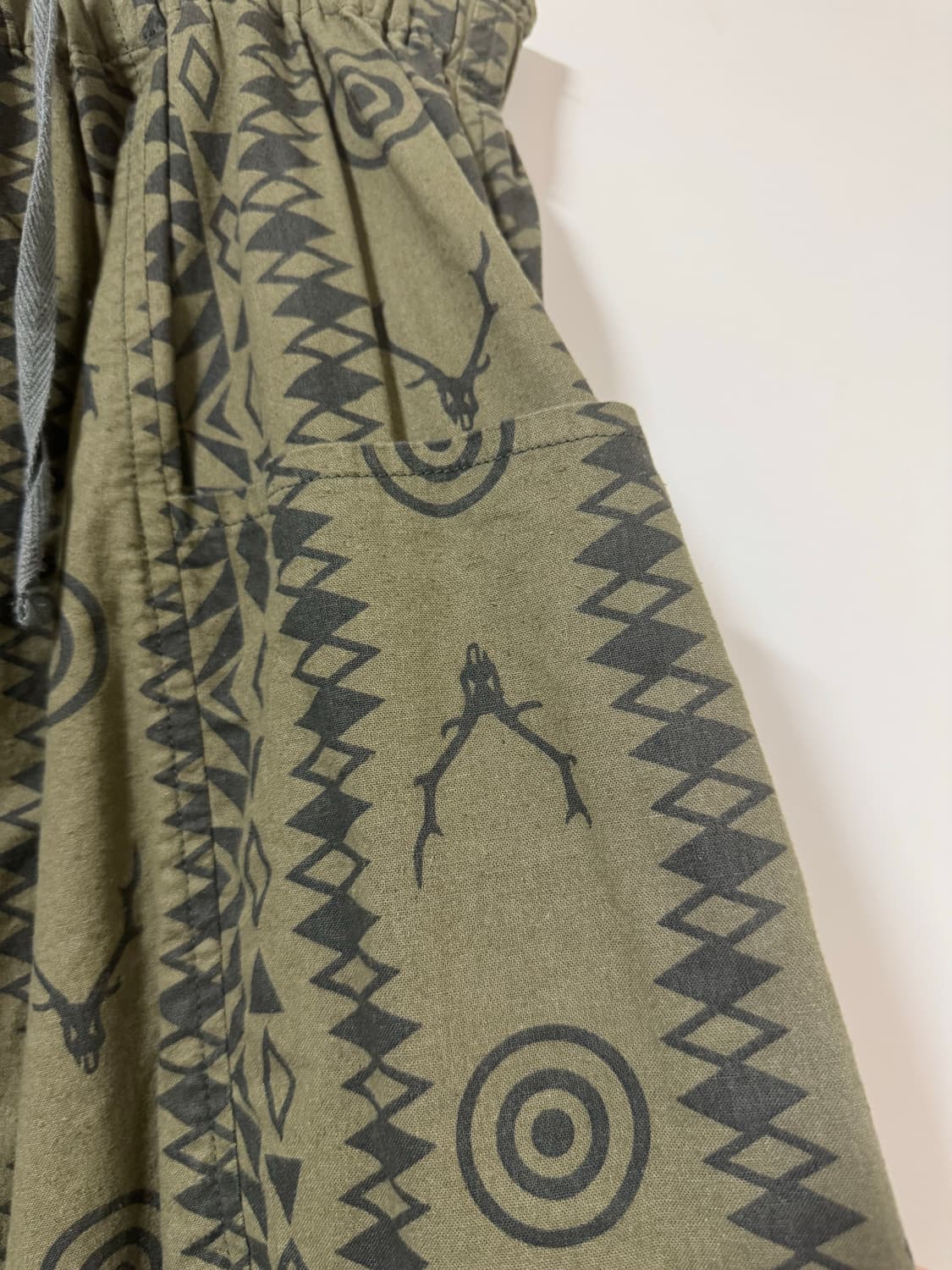 south2 wsest8 남2서8 아미 스트링 스커트 상품이미지3