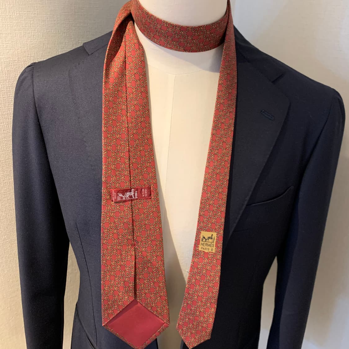 에르메스(HERMES) 프랑스 100실크 명품넥타이 A등급 8.4cm 상품이미지2