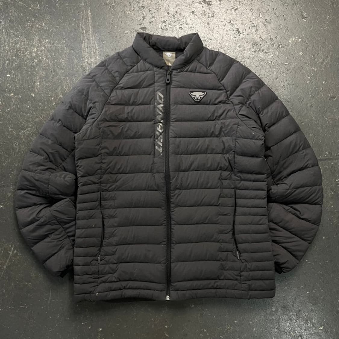 100 다이나핏 경량패딩 상품이미지1