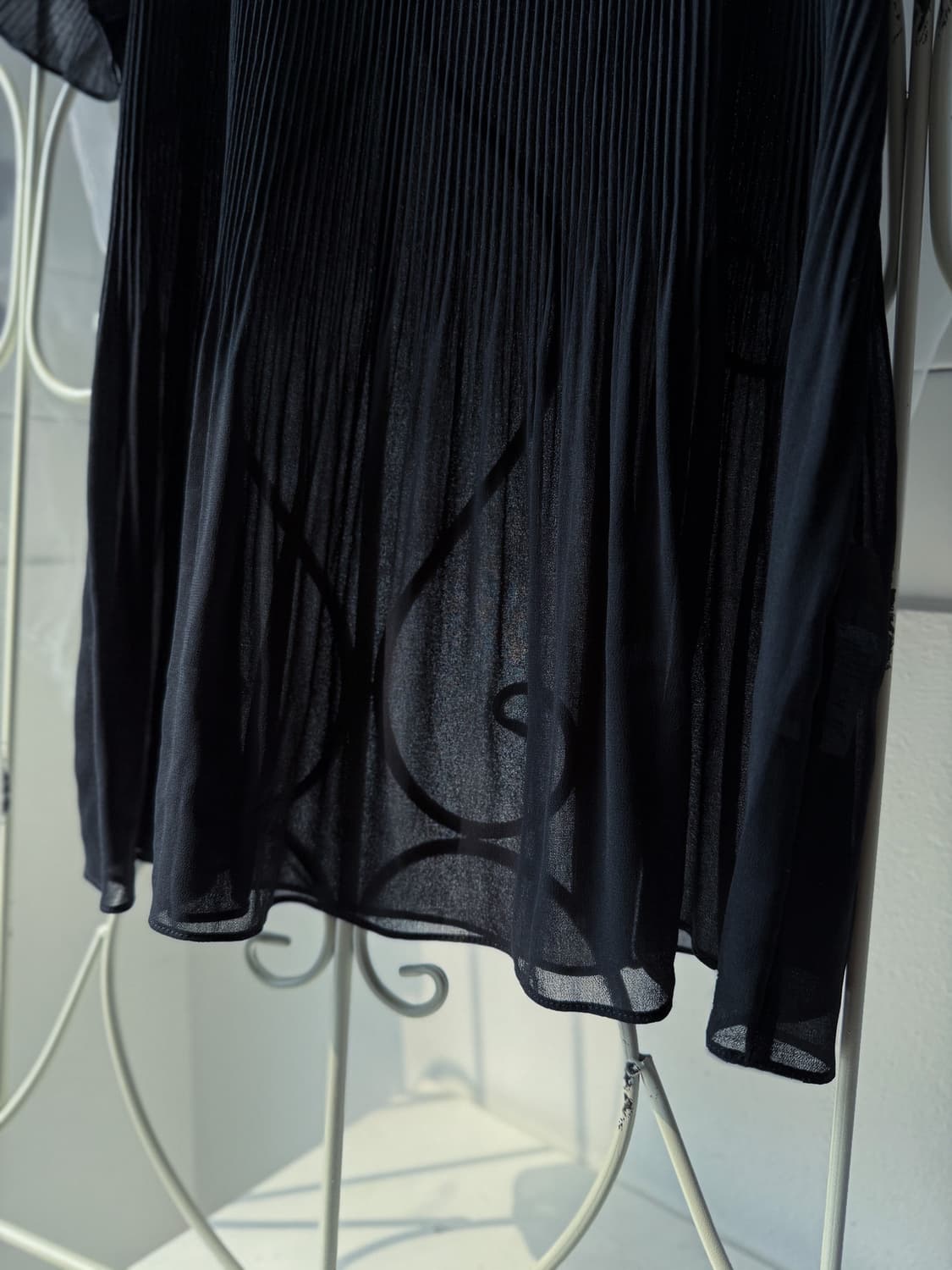 Banana Republic Pleated Blouse 0350 상품이미지4