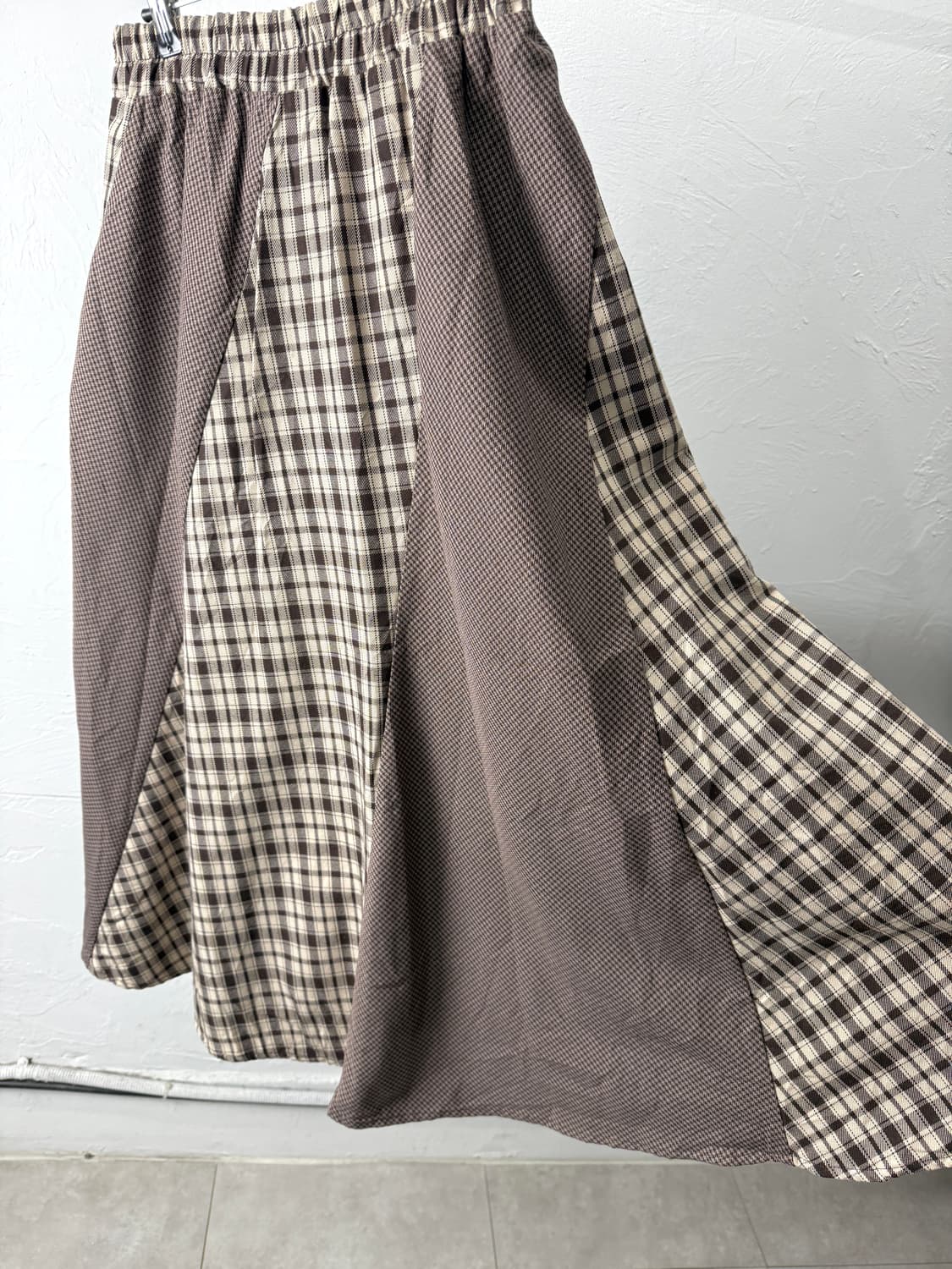 axes femme 믹스 체크 롱 스커트 상품이미지4