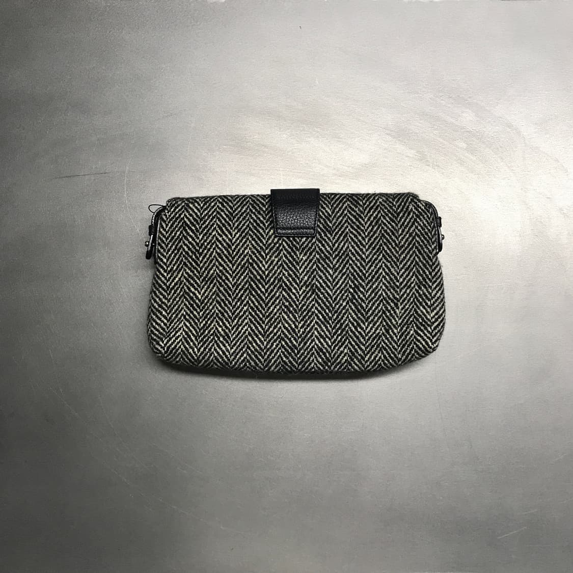 버버리 헤링본 바게트 숄더백 상품이미지5