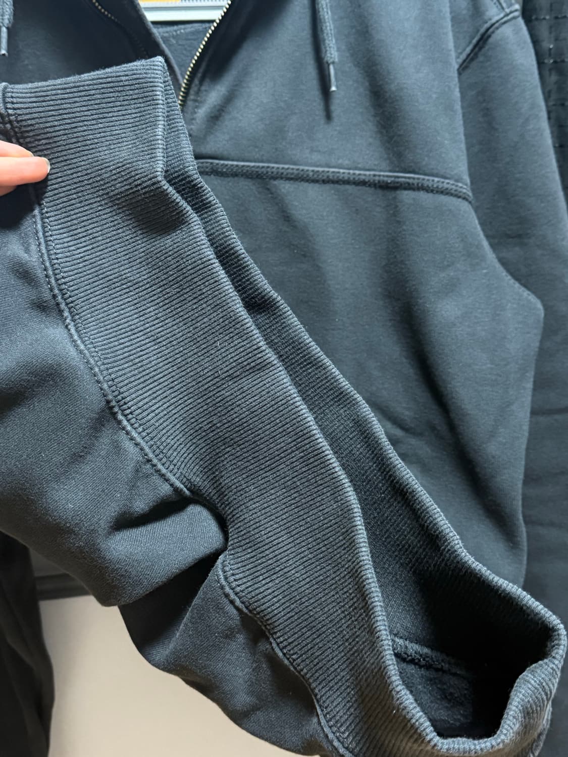 칼하트 반집업 후드티 S 상품이미지3