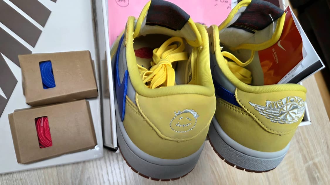 [230]조던1 트래비스스캇 카나리(W) 상품이미지2