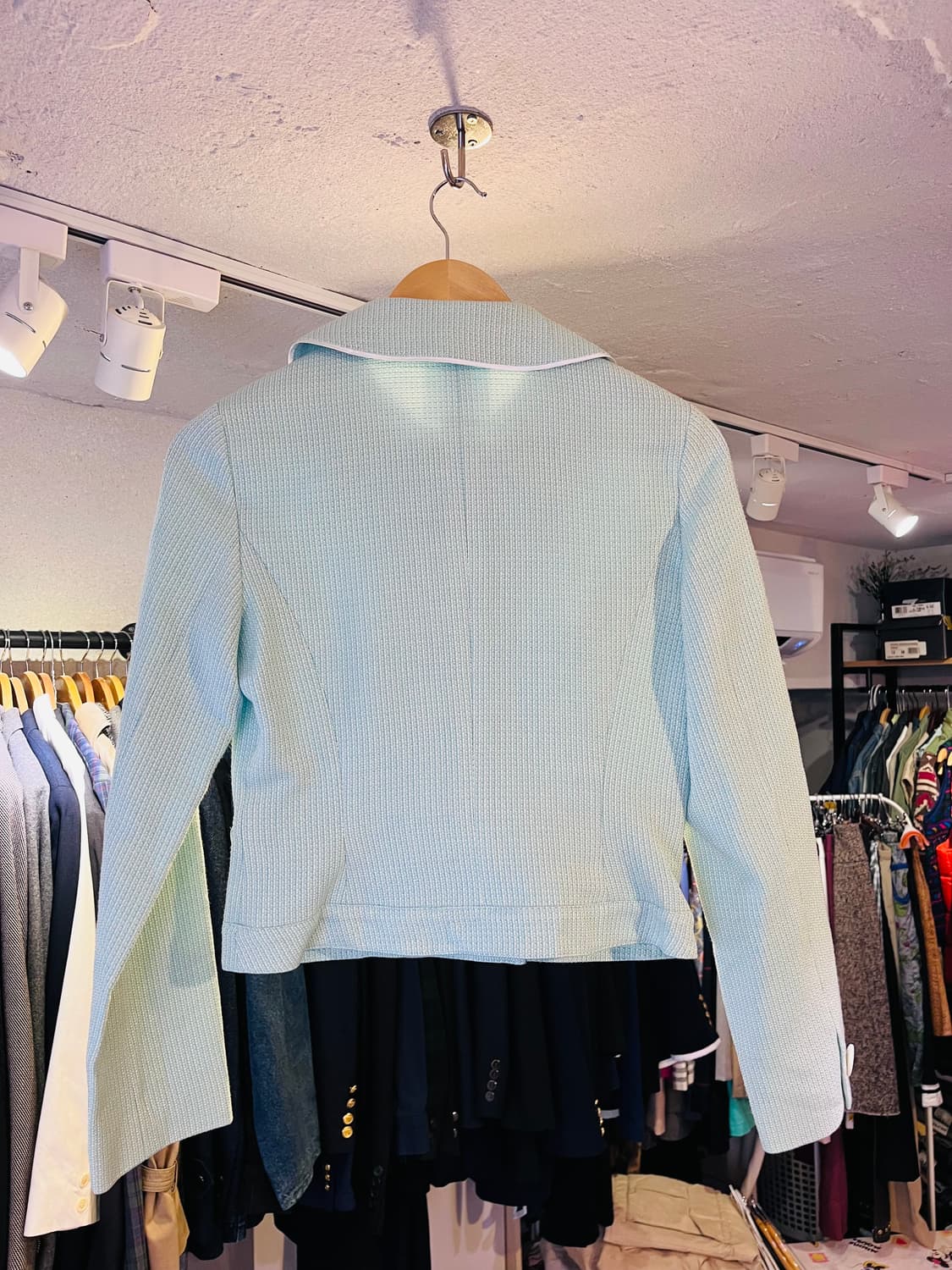 꾸레쥬 90년대 트위드 크롭 자켓 (데드스탁) 상품이미지2