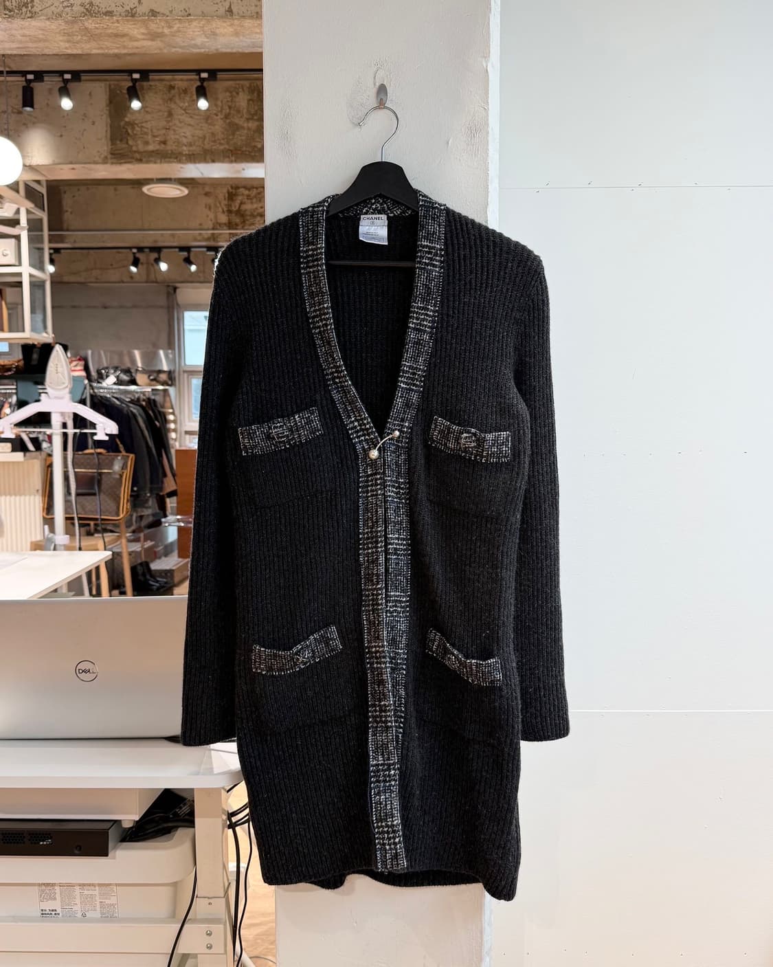 샤넬 그레이 포켓 캐시미어 가디건  상품이미지2