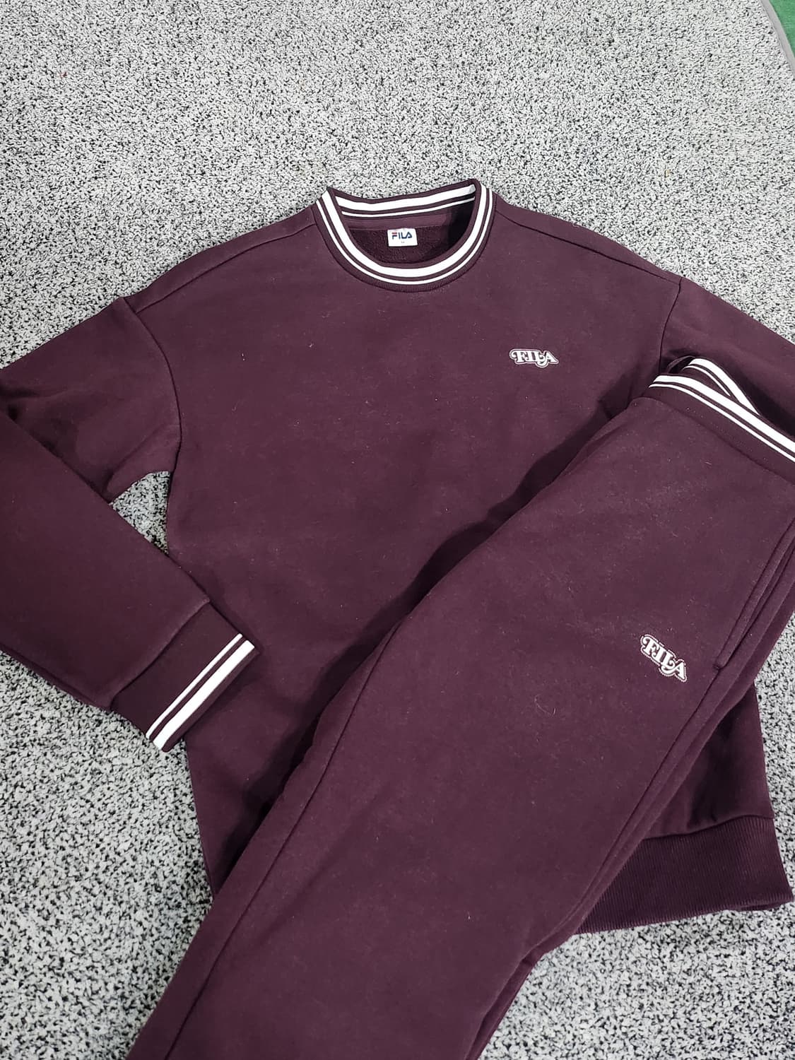 휠라(FILA) 버건디 상하세트 상품이미지3