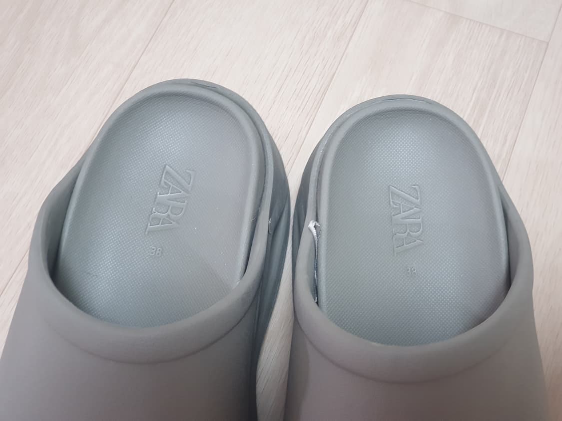 ZARA 자라 러버 라이즈드 클로그 미사용 새제품 상품이미지3