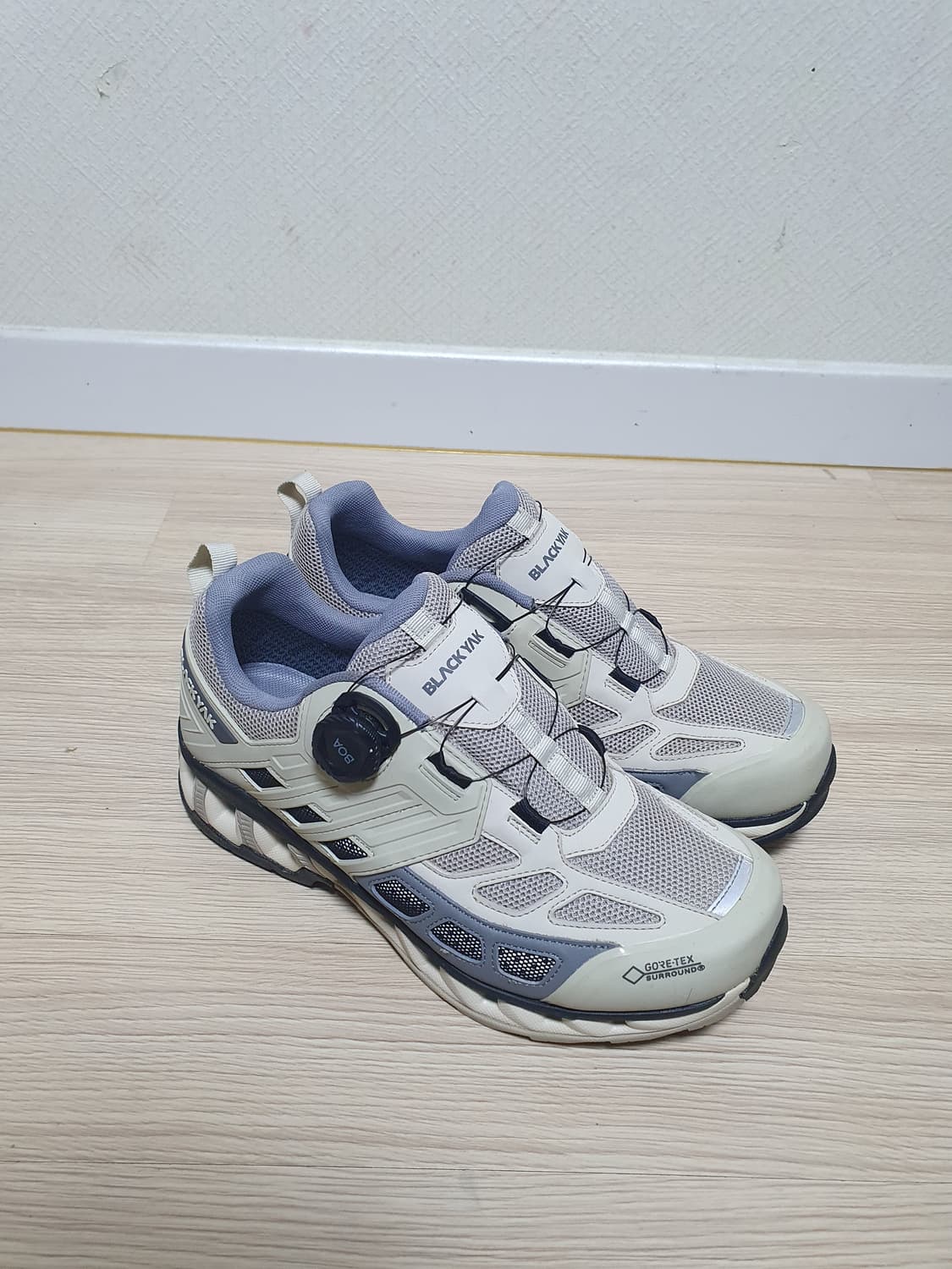 블랙야크 고어텍스 트레킹화 270 상품이미지2