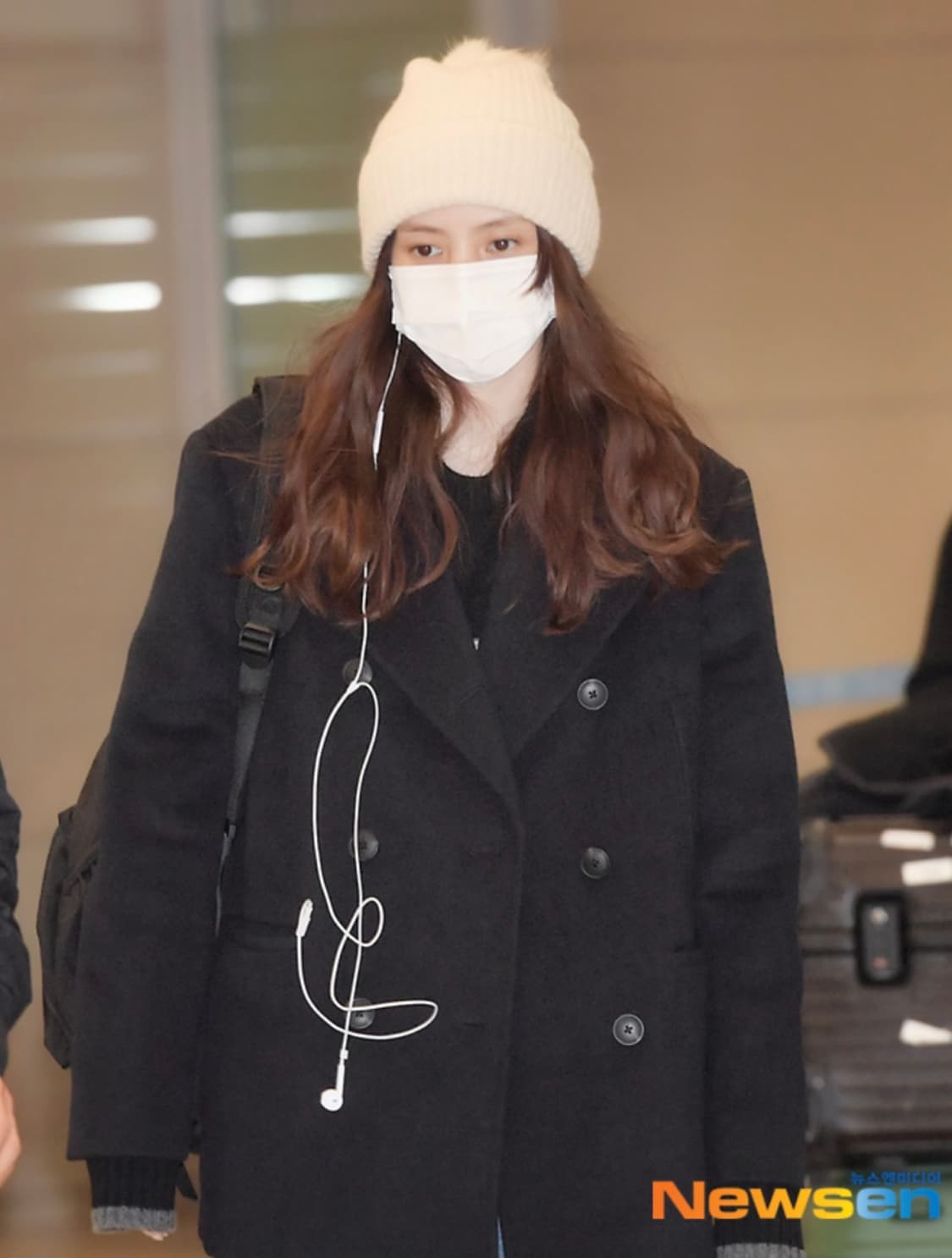 한소희 코트 판매 상품이미지1