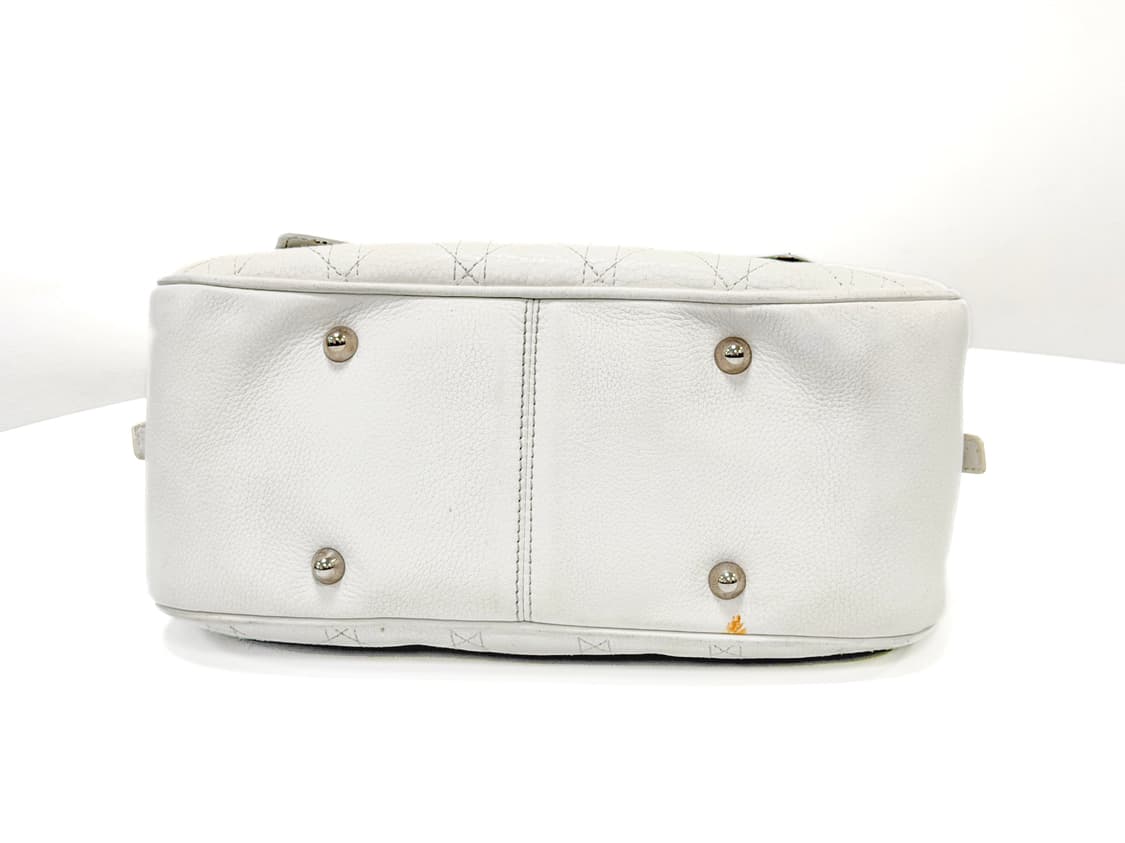 디올 까나쥬 퀼팅 레더 D 버클 미니 토트백 상품이미지6