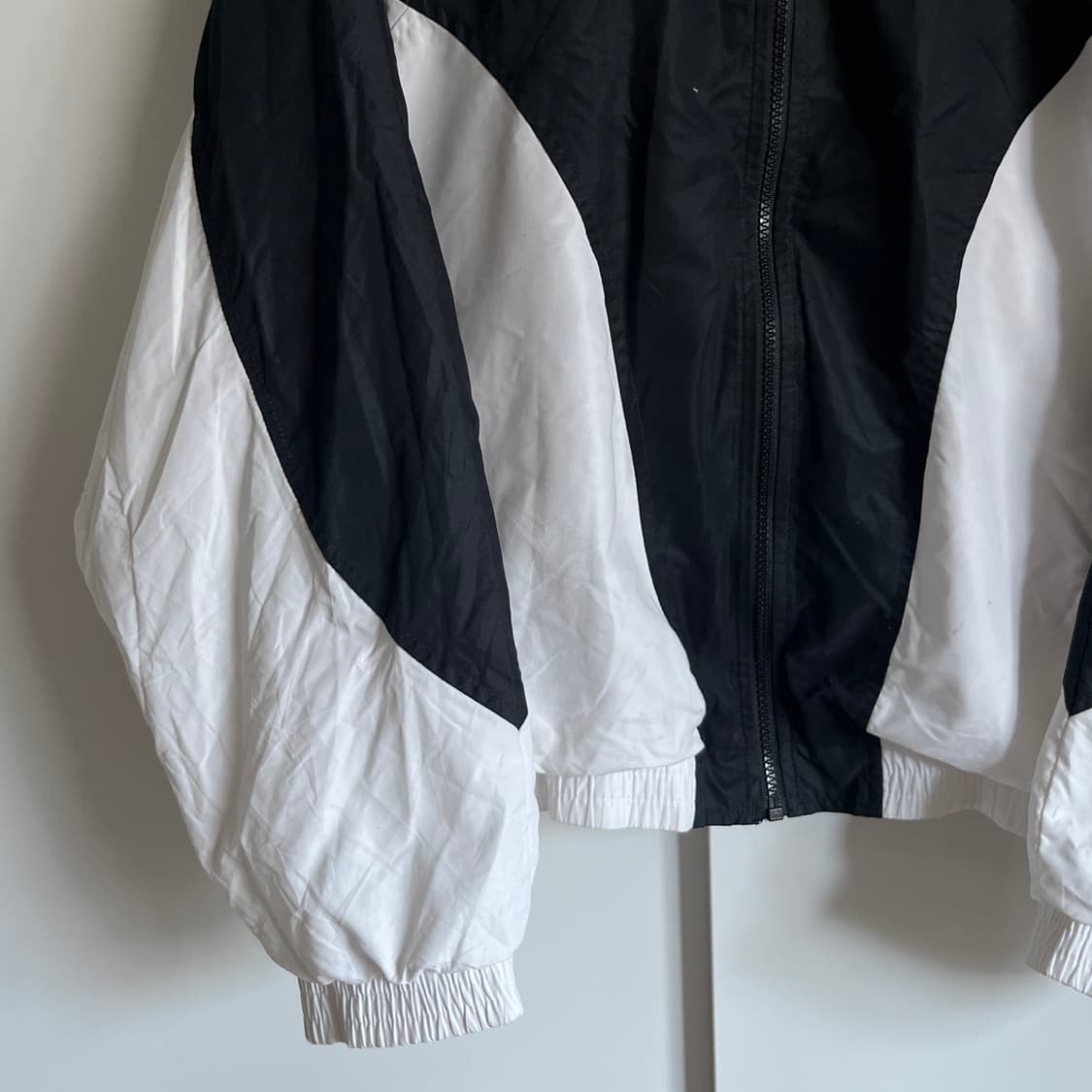 REEBOK 90's Windbreaker Track Jacket 상품이미지3