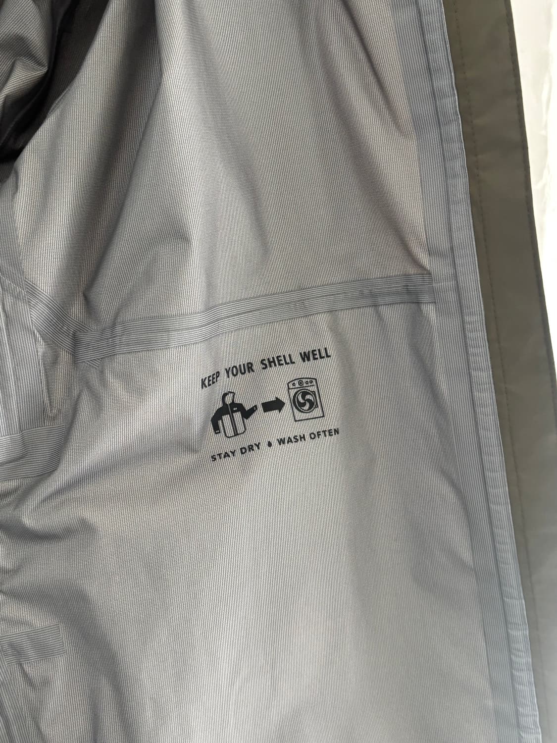 Patagonia 파타고니아 토렌트쉘 3L 세이지 카키 후드 자켓 상품이미지9