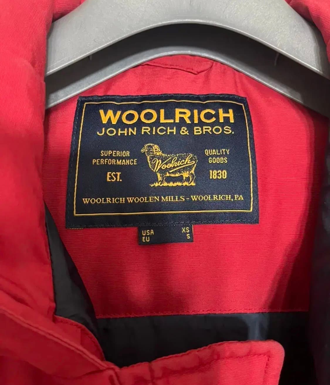 울리치 woolrich 숏패딩 레드 s 46 상품이미지3