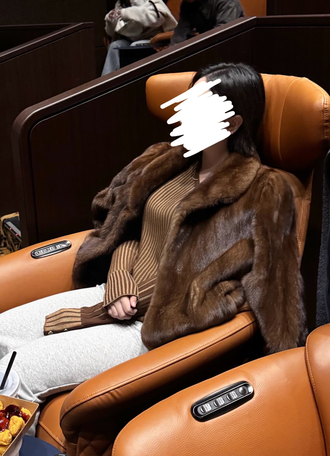 아메리칸퍼어워즈 별5개 밍크 코트 상품이미지7