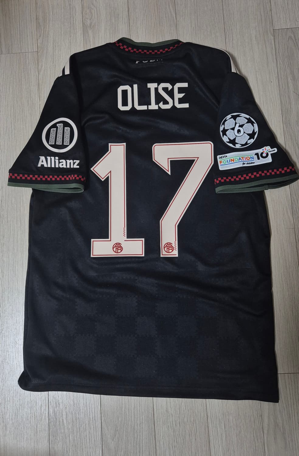 2025-26 뮌헨 써드 챔스 버전 올리세 풀 마킹 상품이미지2