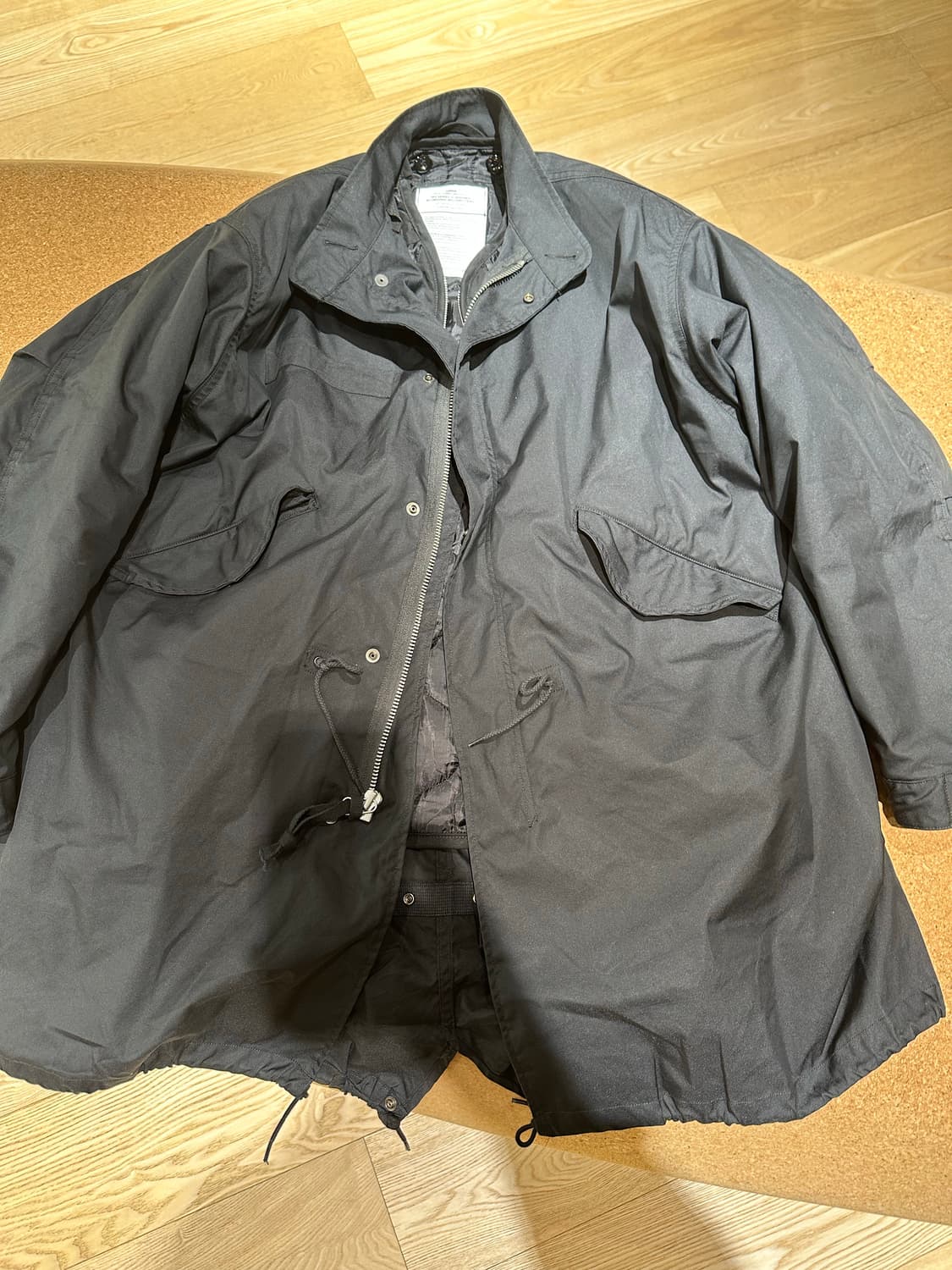 아웃스탠딩 25fw m-65 피쉬테일파카 L사이즈 상품이미지1