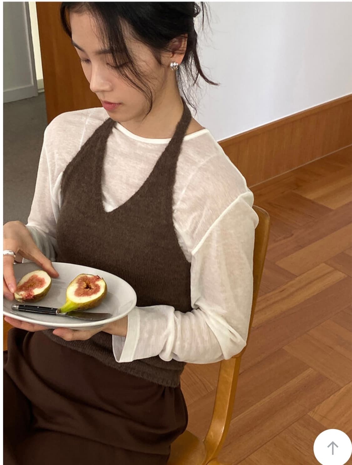 킨다베이지 보첼리 홀터넥 알파카 뷔스티에 상품이미지1