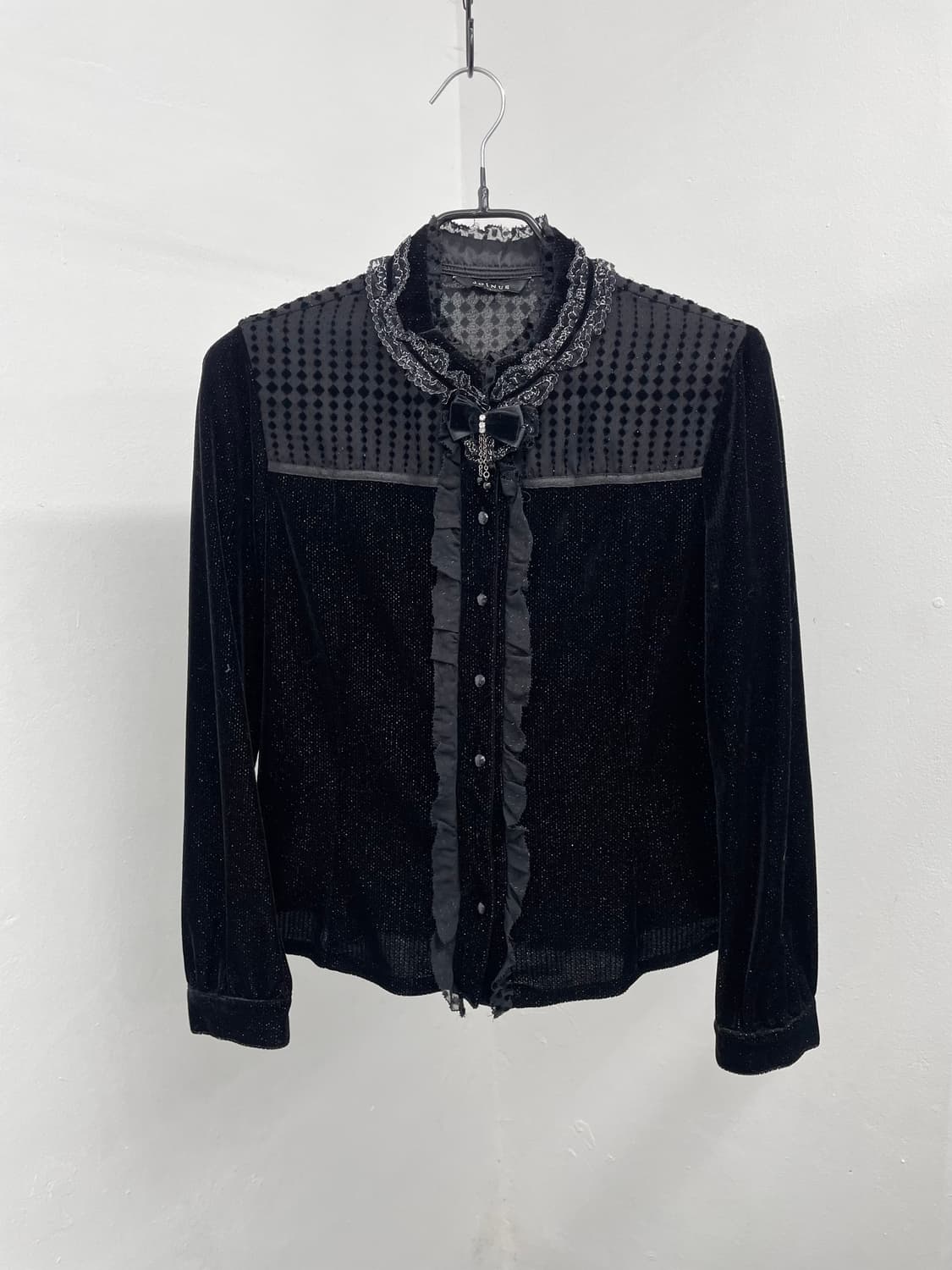 고딕 벨벳 프릴 블라우스 상품이미지4