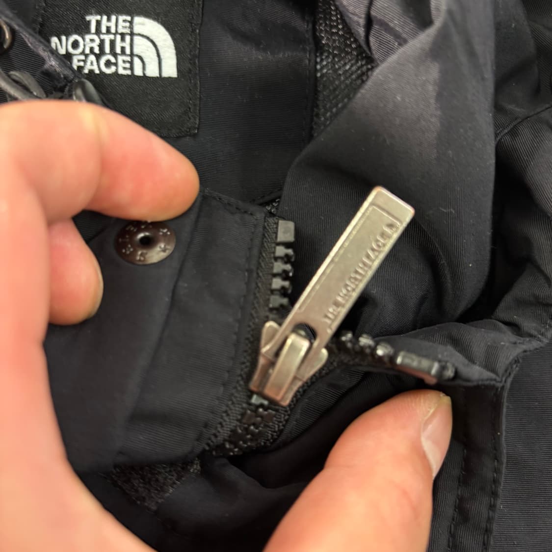 100 노스페이스 사이드로고 바람막이 자켓 상품이미지4