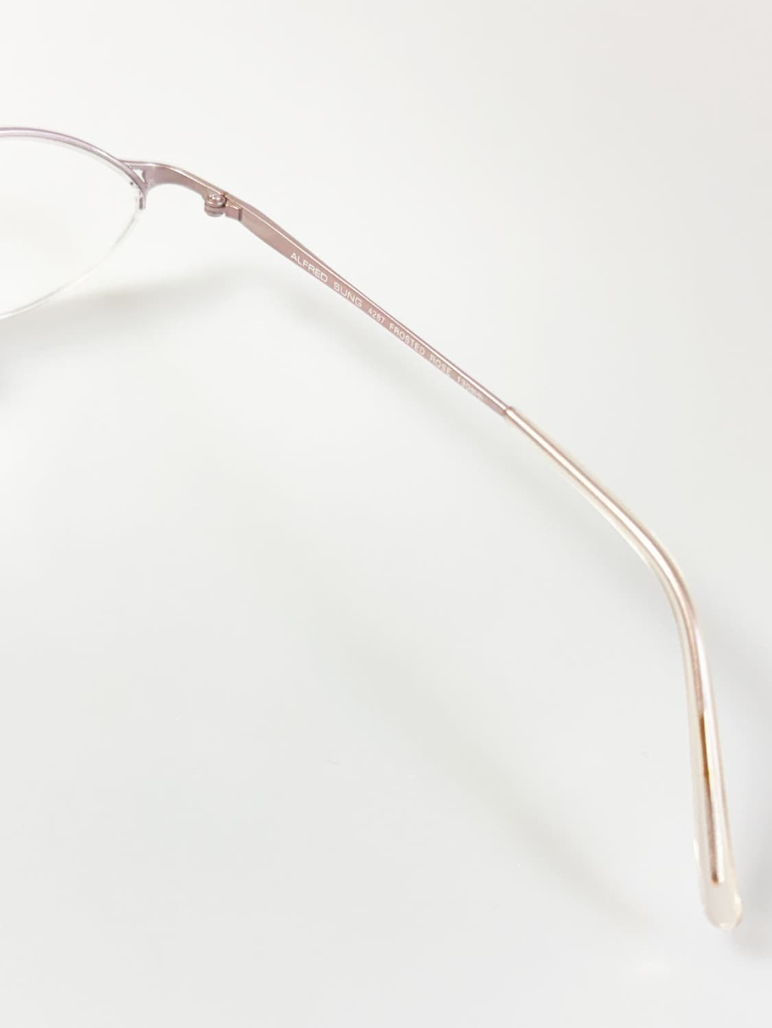 ALFRED SUNG 반무테 오벌 메탈 프레임 빈티지 안경 상품이미지6