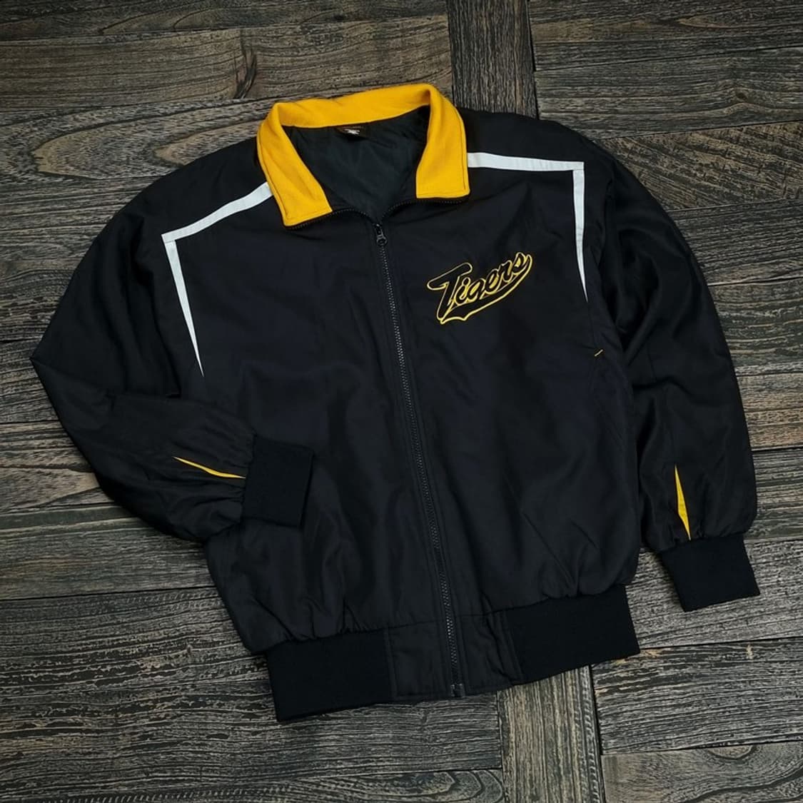 데상트 재팬 올드스쿨 빈티지 오버핏 바람막이 자켓 M16655 상품이미지1