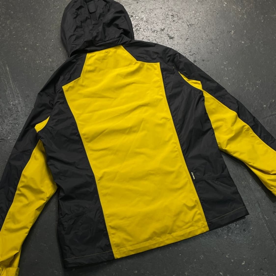 105 몽벨 고어텍스 바람막이 상품이미지8