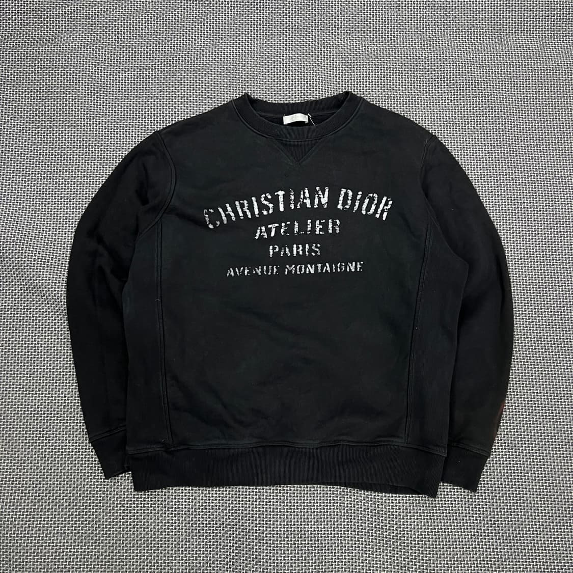 디올 아뜰리에 맨투맨 상품이미지1