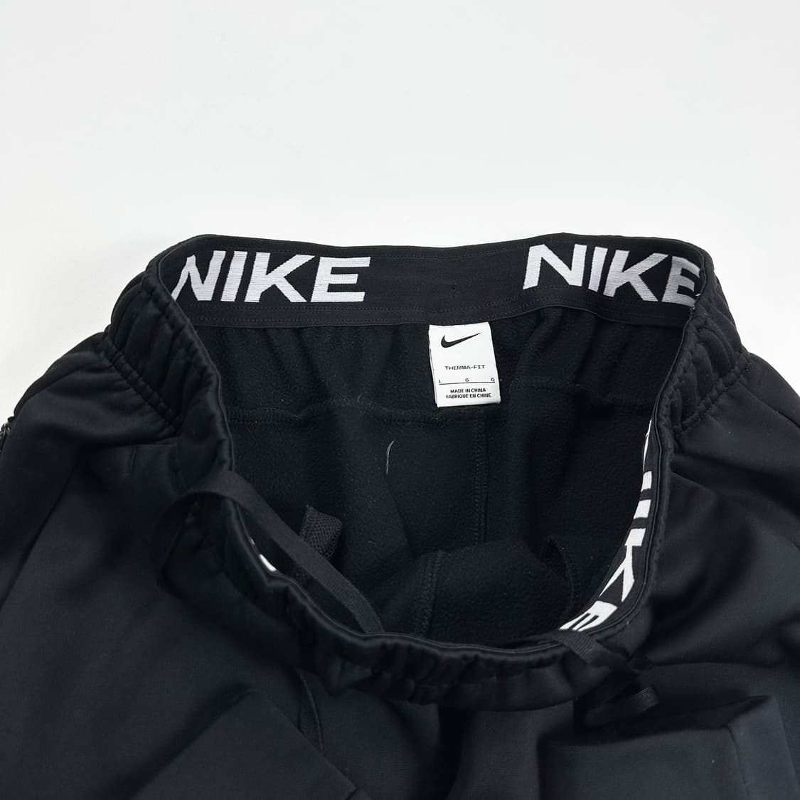 나이키 스우시 써마핏 블랙 조거팬츠 (L) 상품이미지4