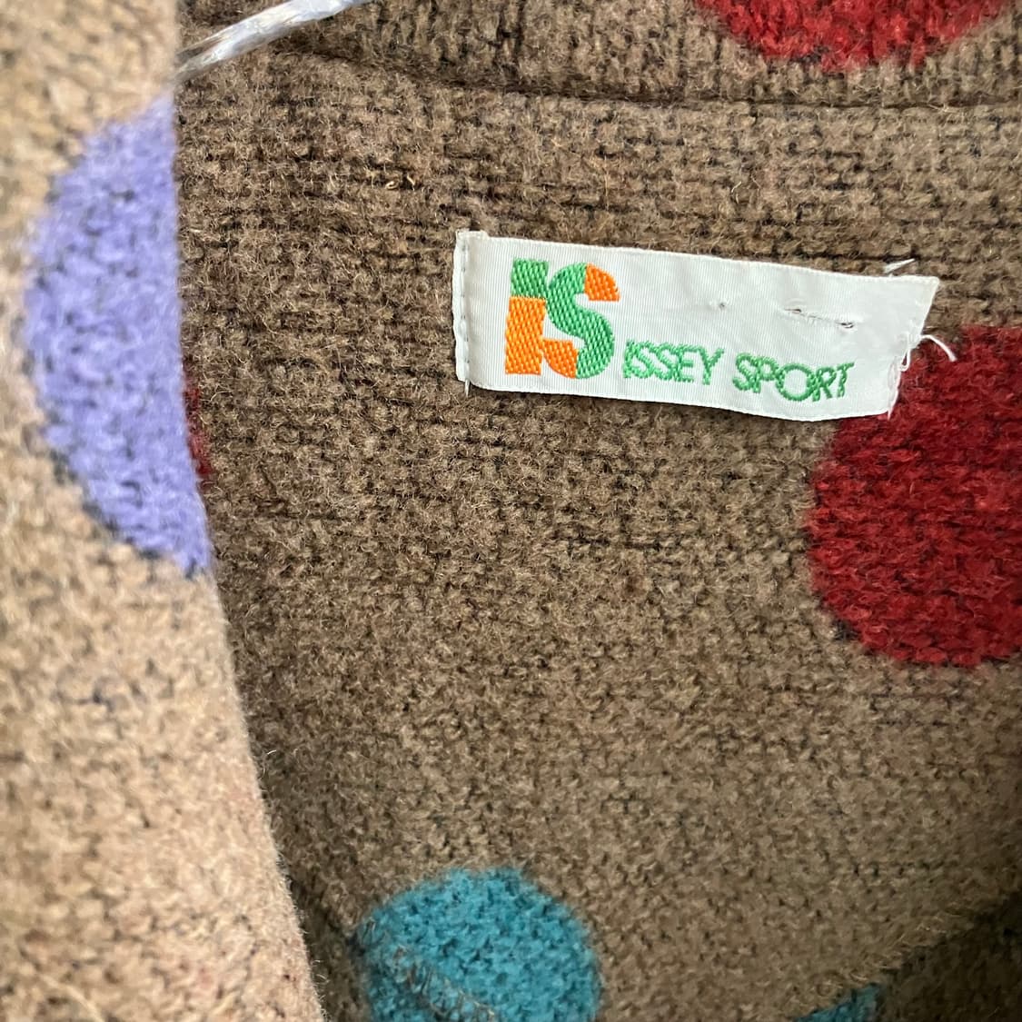 이세이 미야케 이세이 스포츠 컬러풀 도트 니트 코트 상품이미지3