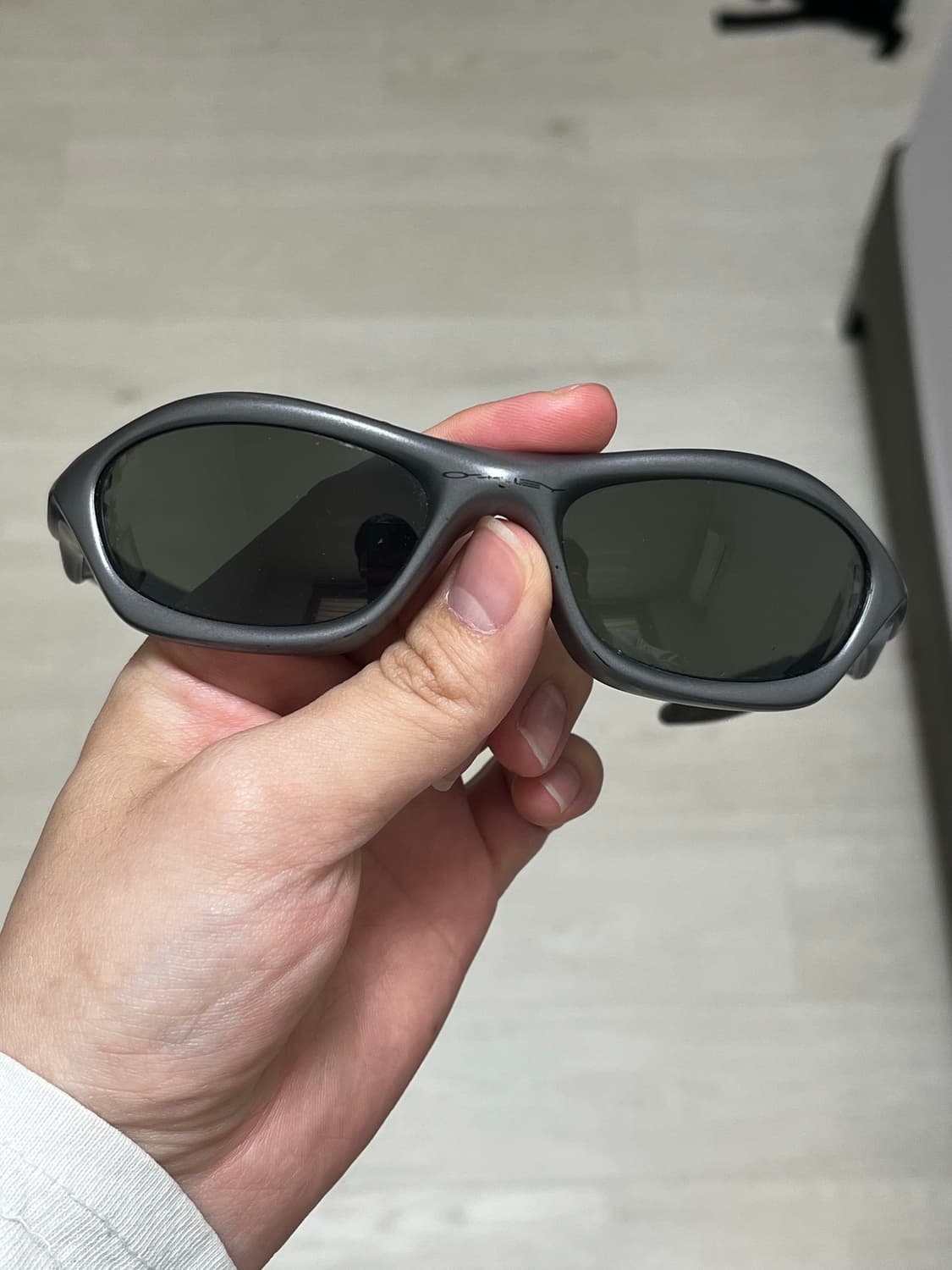 오클리 언노운 unknown 그레이 상품이미지1