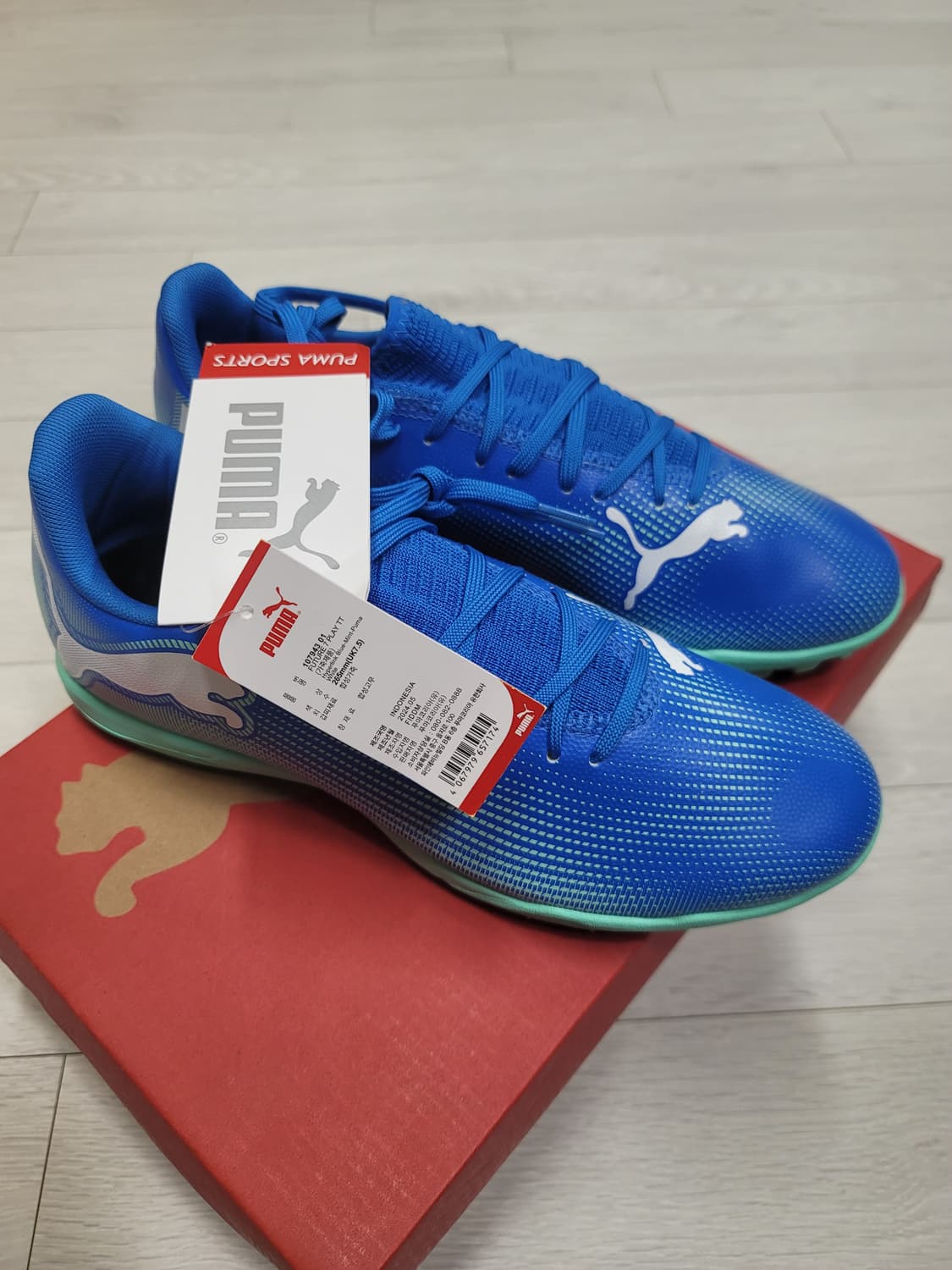 (265)푸마 풋살화 퓨처 7 플레이 TT[대전 직거래도 가능] 상품이미지10