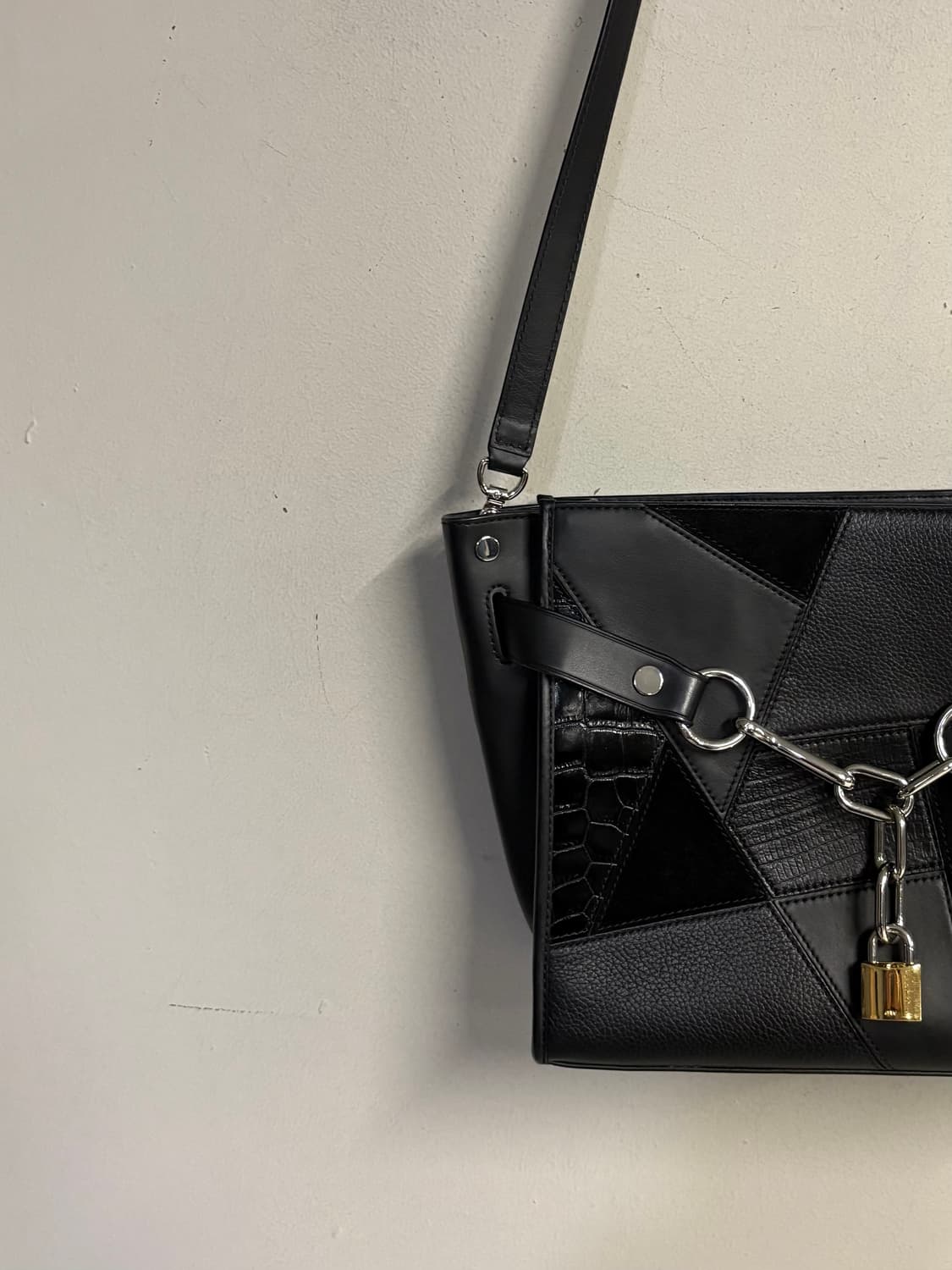 ALEXANDER WANG patch work leather bag  상품이미지4