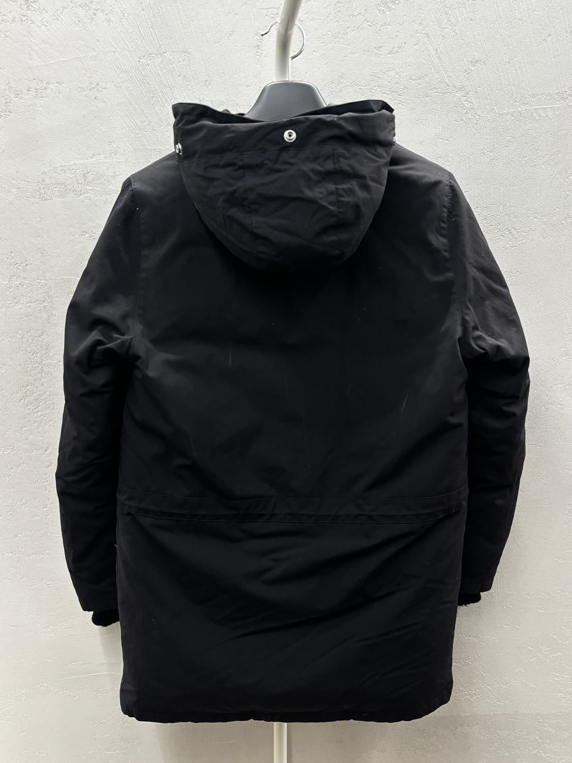 칼하트 블랙 후드 패딩 자켓 XS 상품이미지8