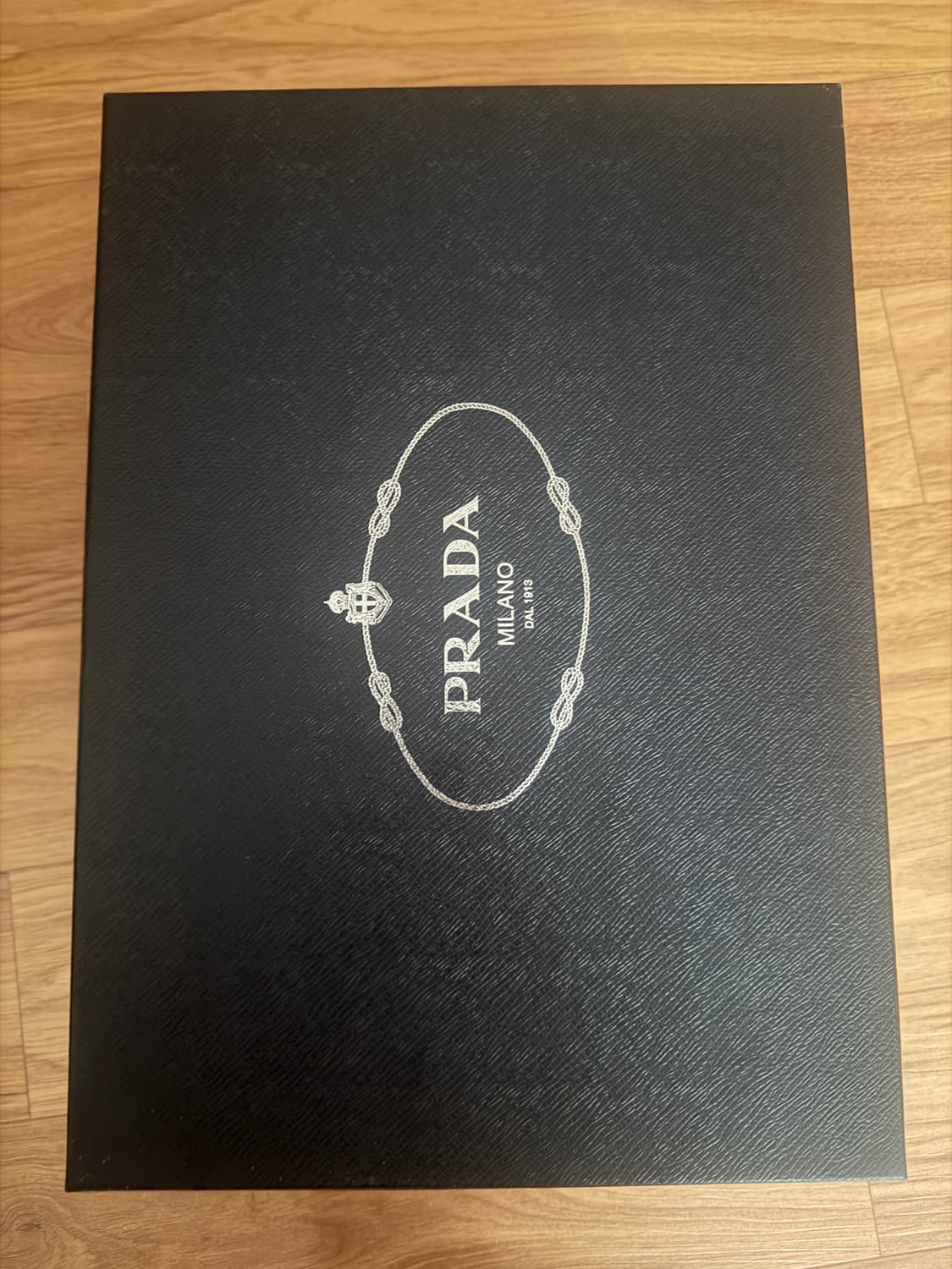 ”프라다 모놀리스 더비“ 오늘 발송 가능 상품이미지4