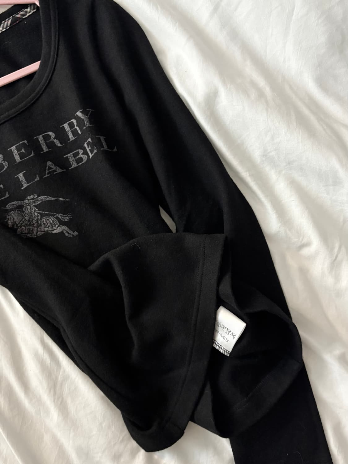 버버리 블랙 롱슬리브 상품이미지4