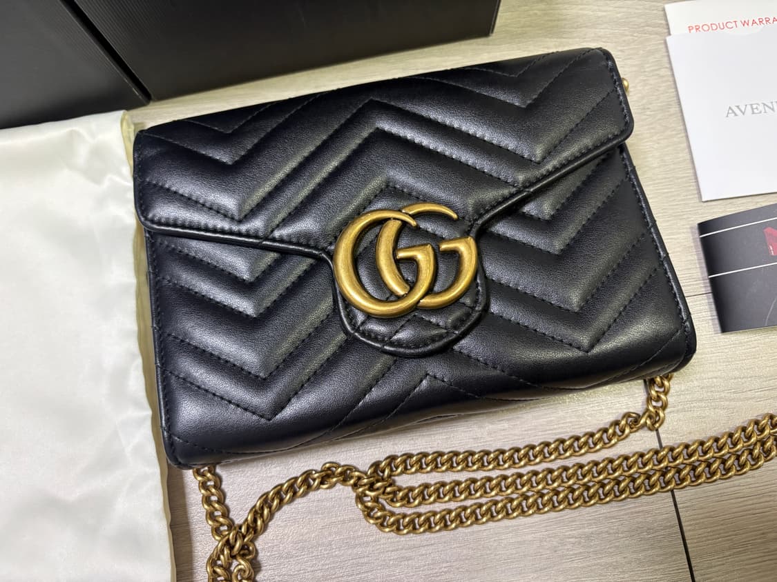 구찌 GG 마몽 마틀라세 미니 체인백 블랙 정품 상품이미지2
