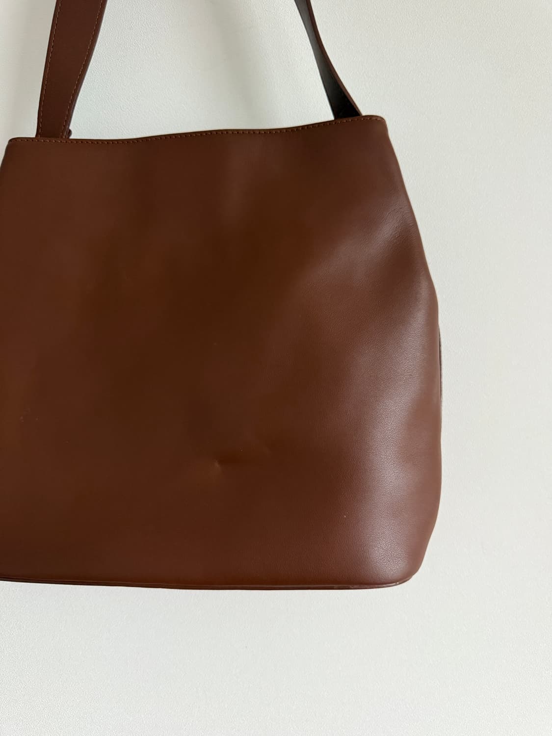 로서울(ROH) 레더 호보 숄더백 상품이미지3