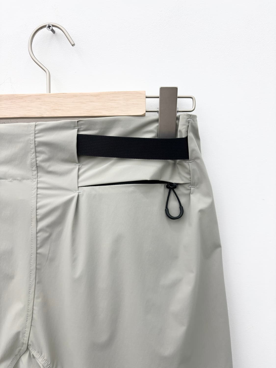 JOHANNA PARV 23AW BELTED SHORTS 상품이미지5