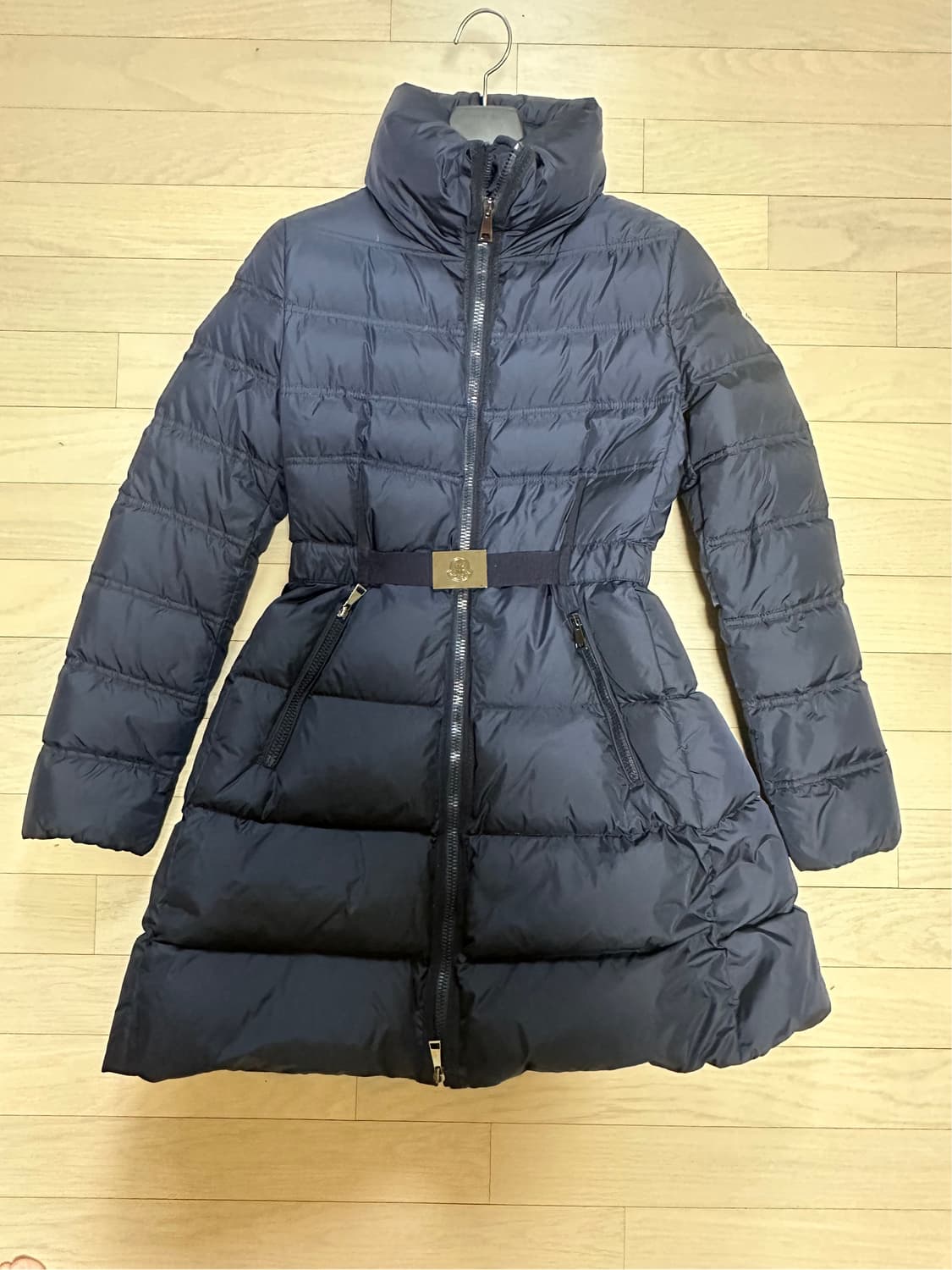 몽클레어 악상떼르 롱패딩 네이비 [1] 상품이미지1