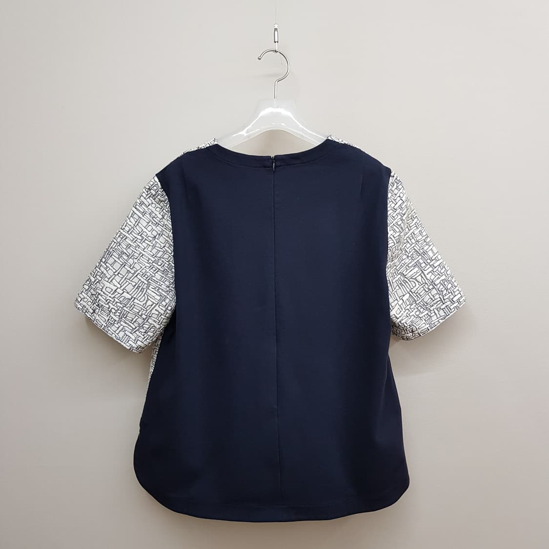 아크리스 펀토(AKRIS punto) 패턴 반팔 블라우스 M사이즈 상품이미지5