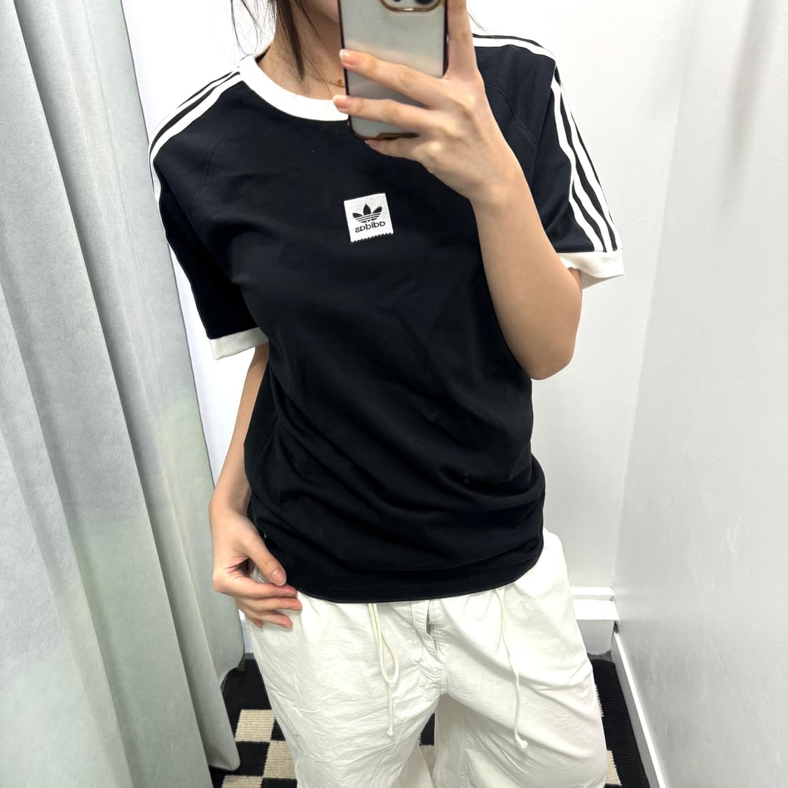 아디다스 블랙 삼선 반팔티 상품이미지2