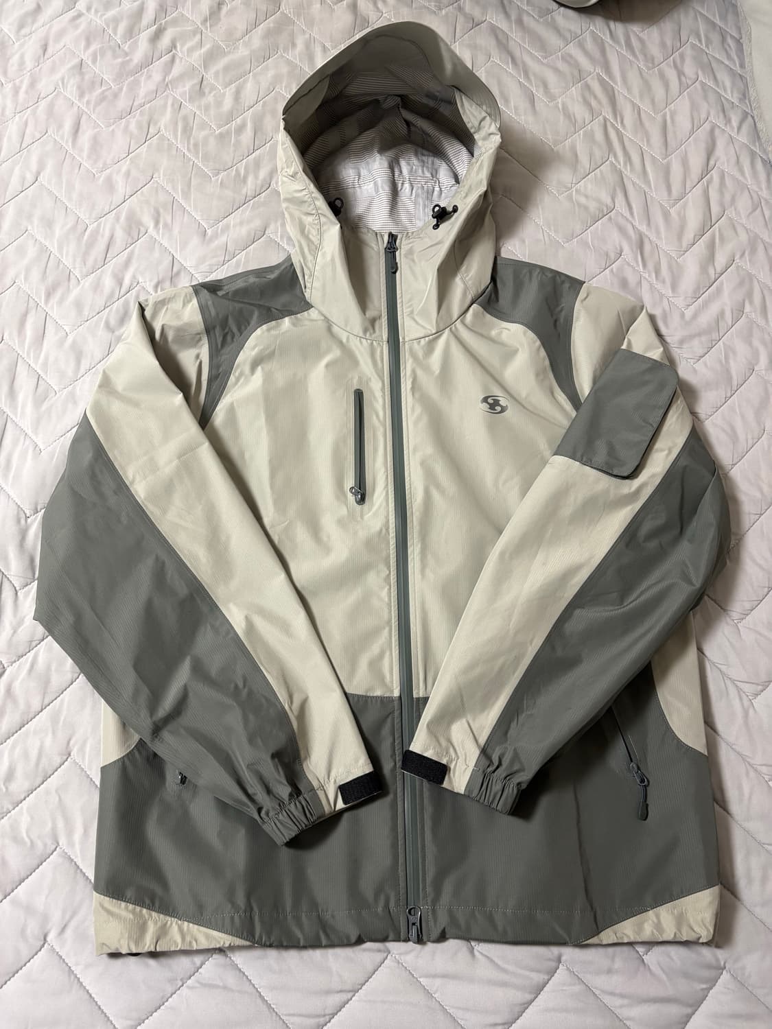 24fw 산산기어 2.5L 웜그레이 자켓 2사이즈 (판매) 상품이미지4