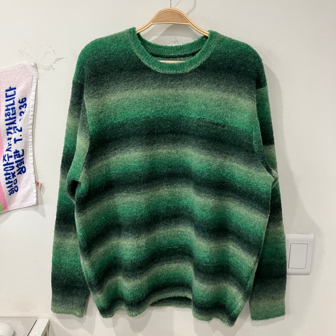 690 디스이즈네버댓 스트라이프 니트 상품이미지1